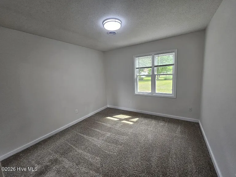 29 O'Hara Dr — Photo 13