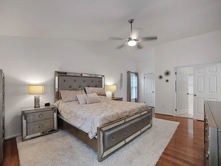 18420 Shady View Ln — Photo 22