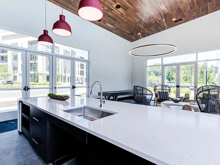 Aura Fifty4 — Photo 19