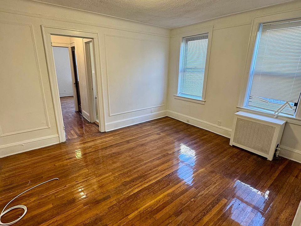 1st image of 30-83 33rd St #4D