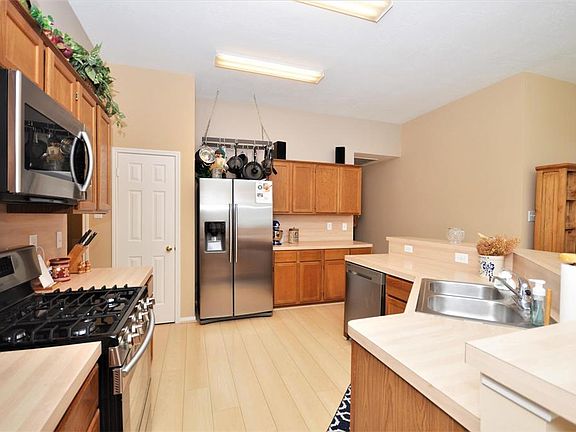 5th image of 3025 Quill Meadow Dr