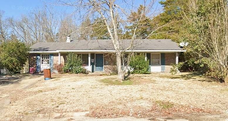 1st image of 411 Stiles Rd