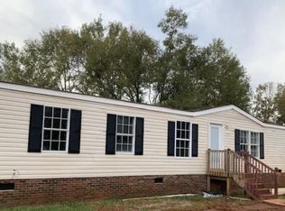 2216 Owens Rd, Seneca, SC 29678