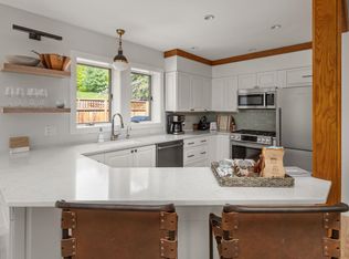 384 Topnotch Drive #A, Stowe, VT 05672