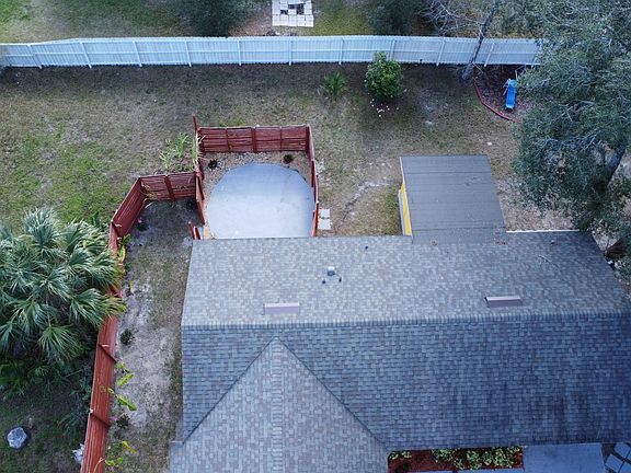 3rd image of 2499 N Waco Dr