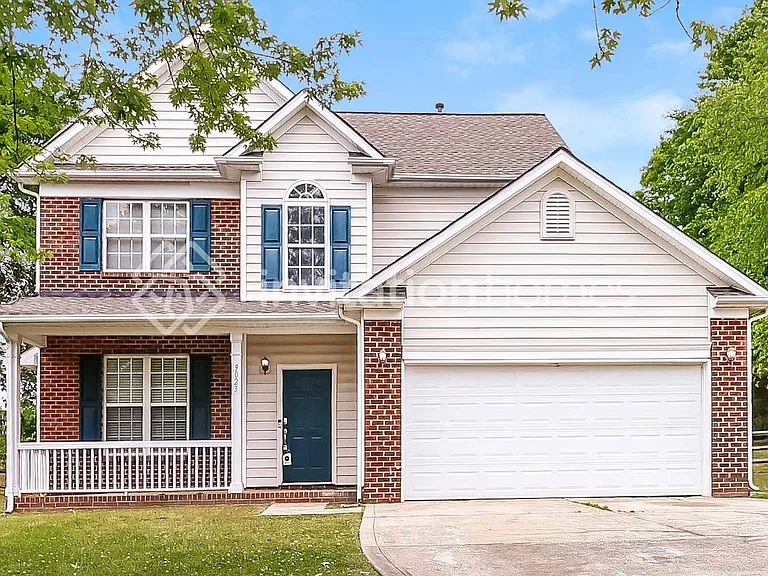 9023 Woodland Park Ln — Photo 1