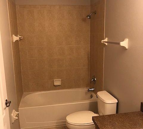 4th image of 445 Carina Cir