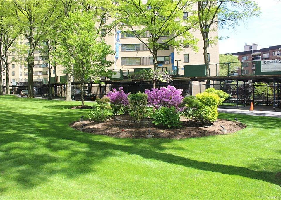 1st image of 3 Fordham Hill Oval APT 1D