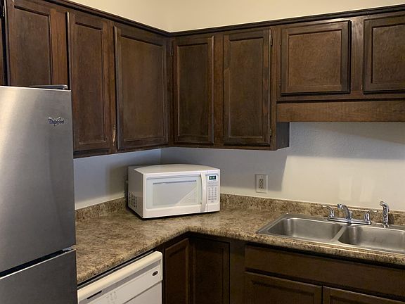 4th image of 8175 Stonebrook Dr Unit 1