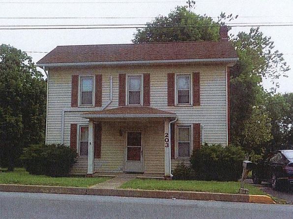 203 S Main St