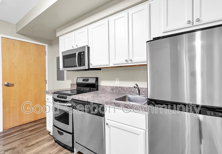 2136 Main St #B103 — Photo 2