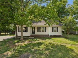 1504 Patrick Dr, Lewisburg, TN 37091