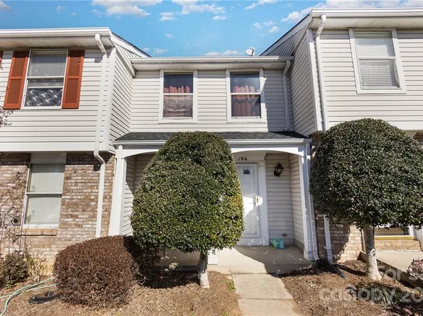 196 Water Oak Dr, Pineville, NC 28134