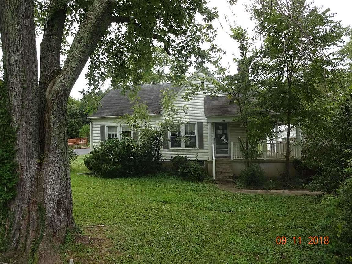 200 N Main St, New Haven, KY 40051 Zillow