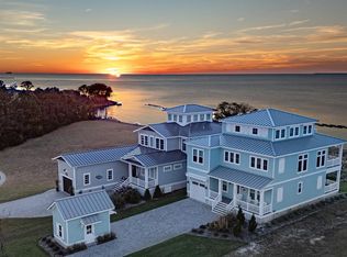 109 Sunset Blvd, Cape Charles, VA 23310