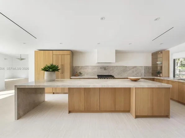 8800 SW 118th St, Miami, FL 33176