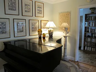 Rented by Pravia Real Estate