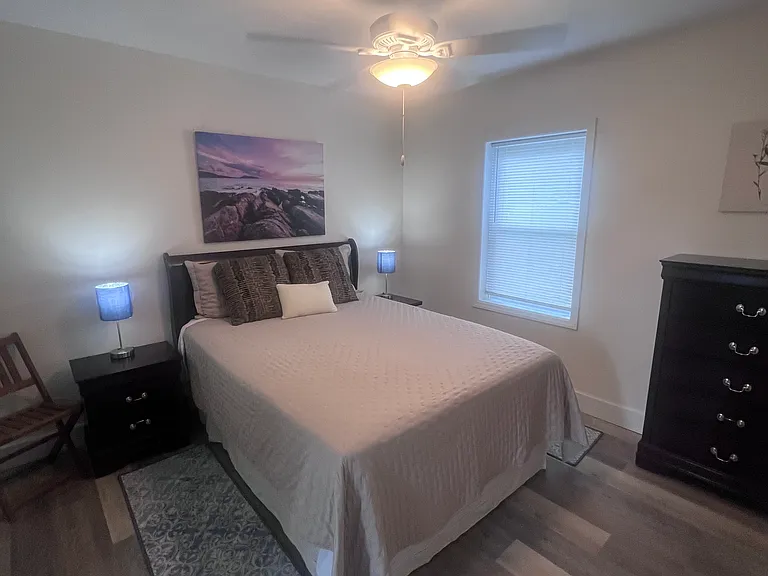 634 Cherry St — Photo 4