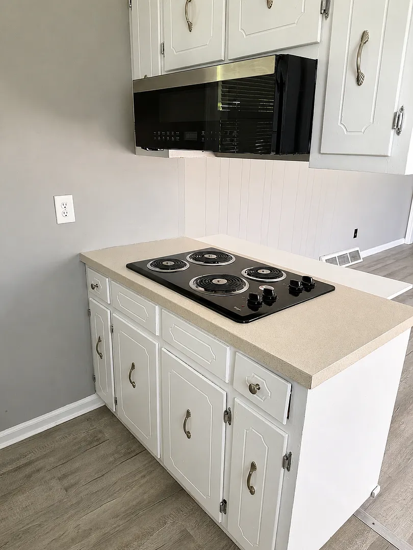 Thomasville NC - 152 Leonard Dr. | 3br 2ba Single Story, 1625.00 — Photo 4