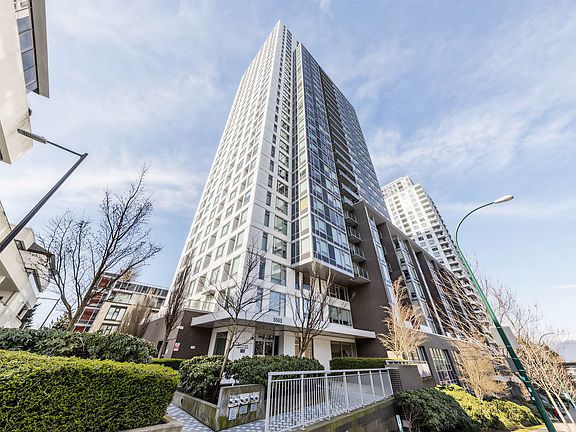 2nd image of 5665 Boundary Rd #320