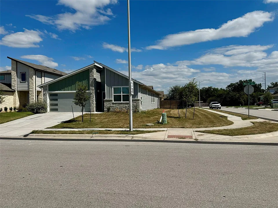 13009 Kearns Dr