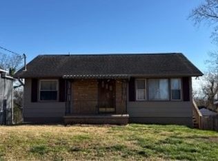 2638 Summit Ave NE, Knoxville, TN 37917