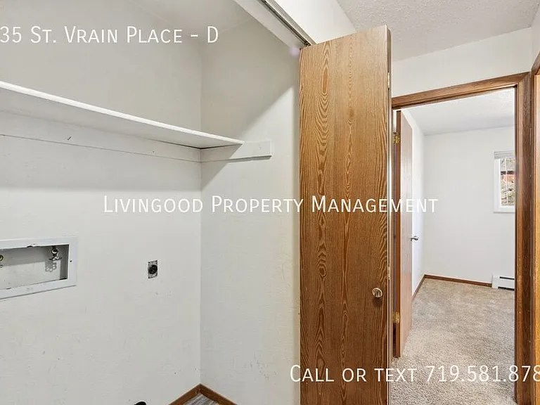 435 Saint Vrain Pl #D — Photo 8