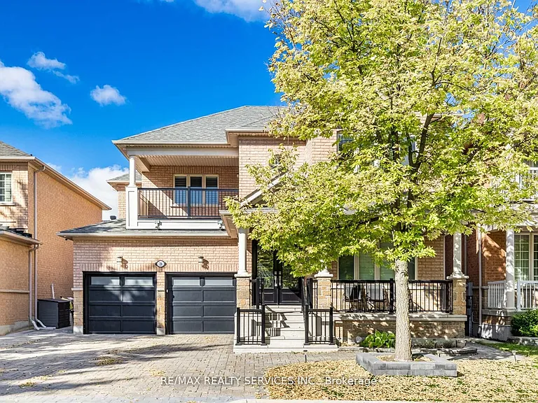 28 Siena Dr — Photo 2