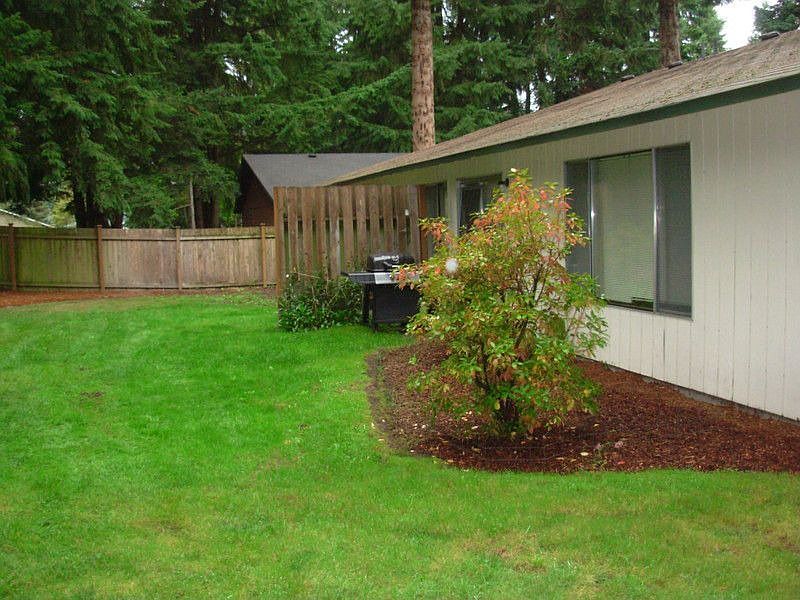 2nd image of 7547B Trails End Dr SE