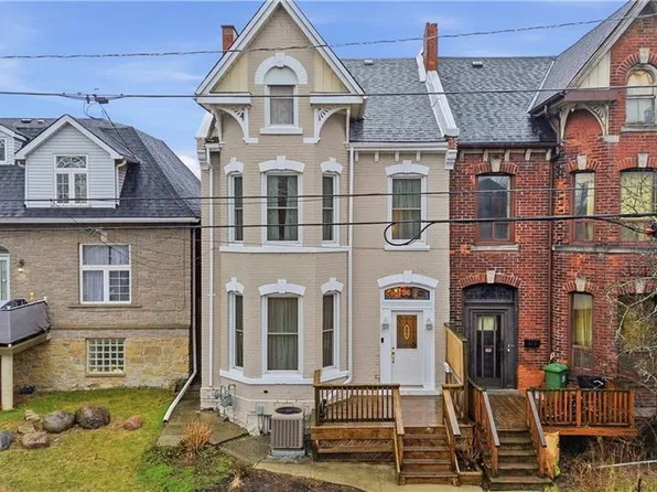 306 John St N, Hamilton, ON L8L 4P9