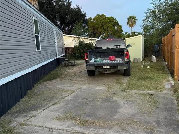 736 Augusta Dr, Pharr, TX 78577