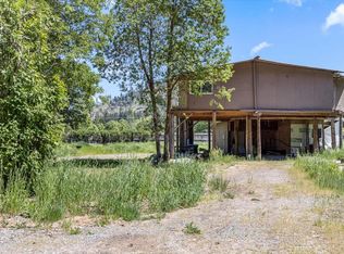 294 Thompson Creek Rd, Selma, OR 97538