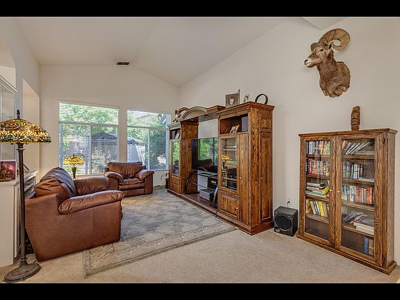 3rd image of 6216 Rose Garden Ln