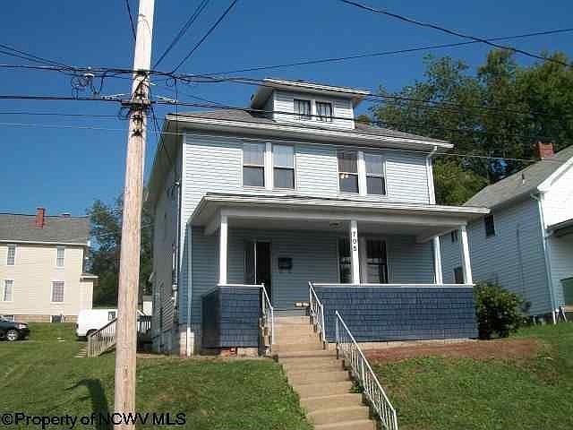 1st image of 705 Louise Ave