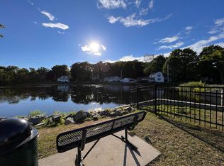 31 Pond St, Canton, MA 02021