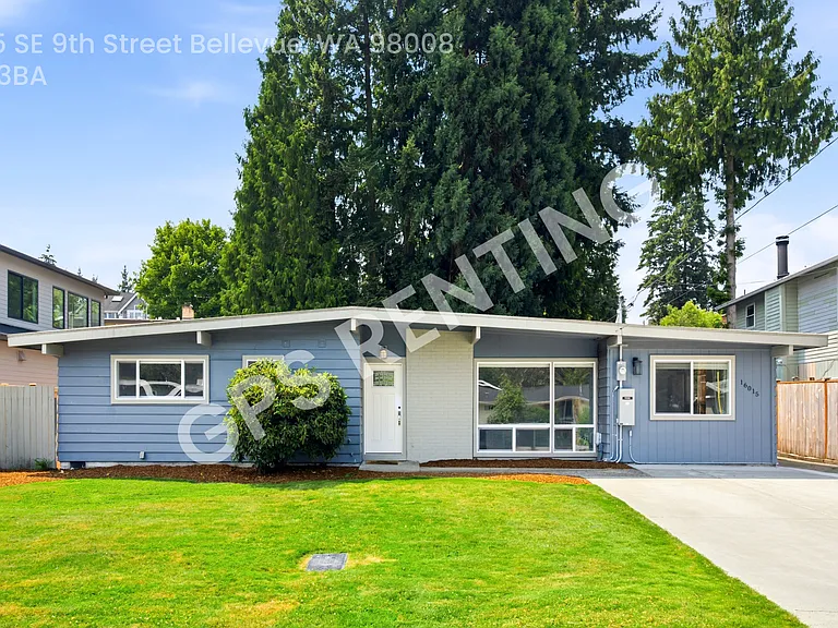 16015 SE 9th St — Photo 1