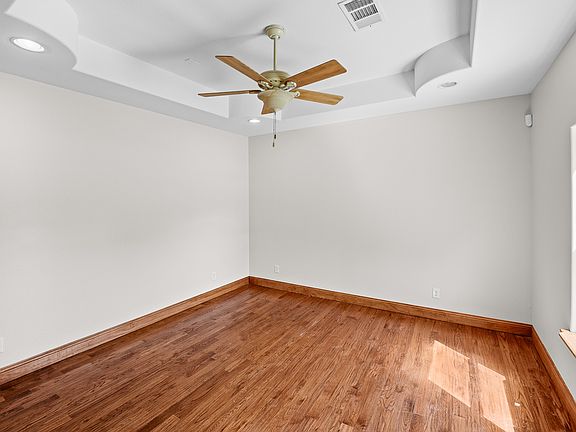 5th image of 1201 Sargent St