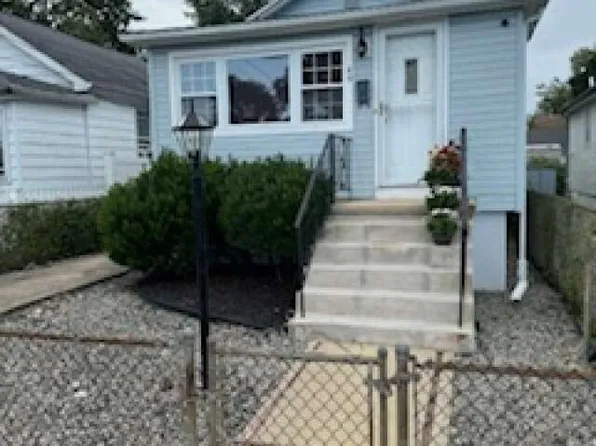 49 Ocean Avenue, North Middletown, NJ 07748