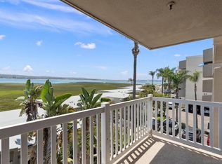 4015 Crown Point Dr UNIT 202, San Diego, CA 92109