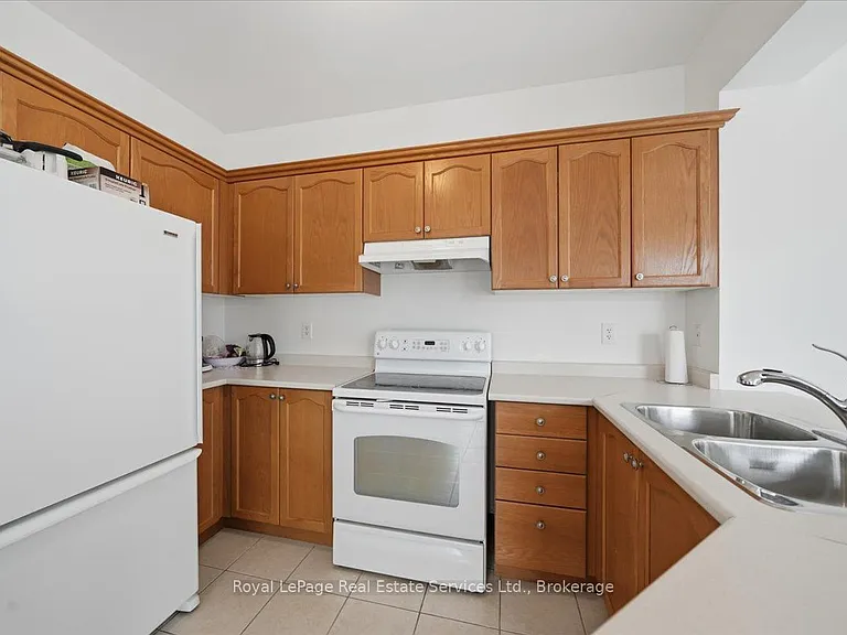 2395 Woodstock Trl — Photo 15