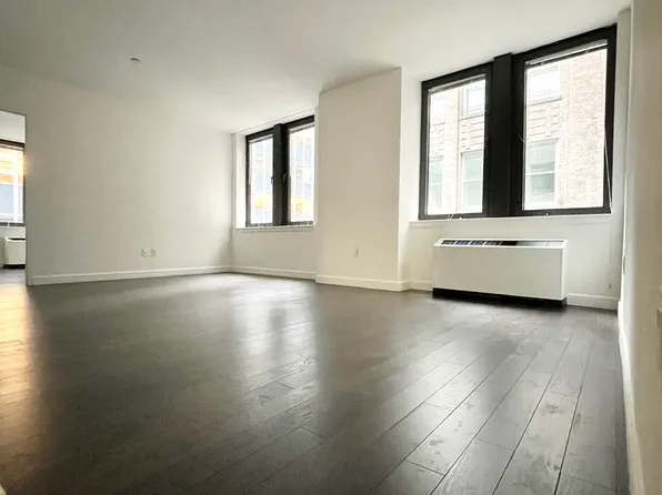 100 Maiden Lane image 2 of 20