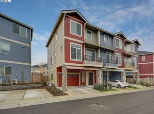 8352 NE Nick Way, Hillsboro, OR 97006