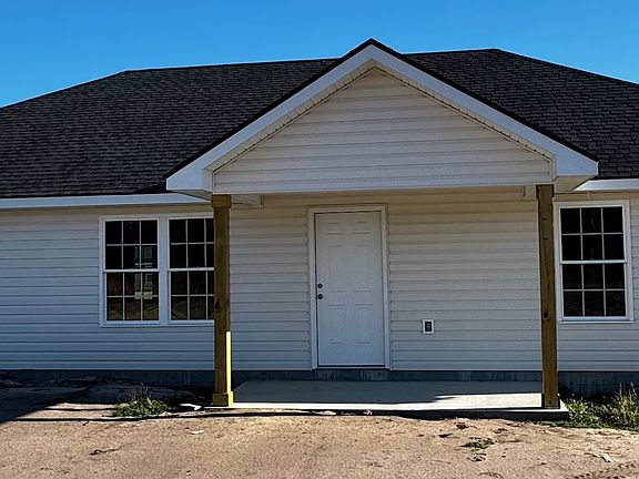 2nd image of 62 Manassas Station Rd