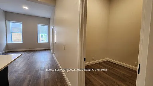 261 Front St #4 — Photo 14