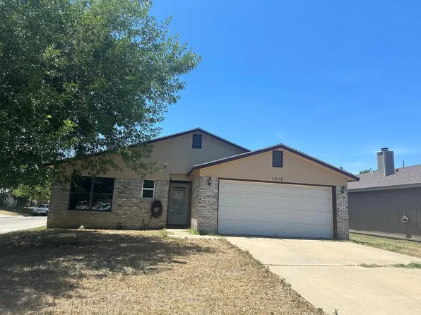 1217 Cyndi Ln, San Angelo, TX 76903