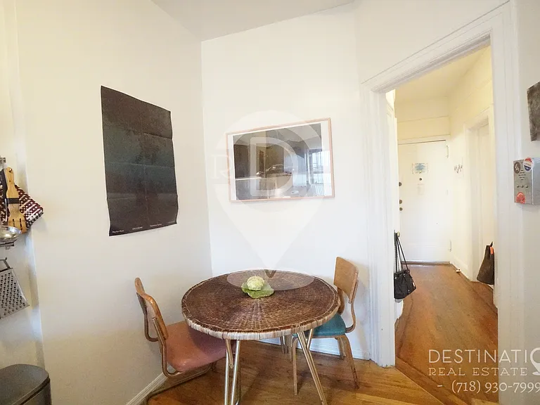340 7th Ave #4R — Photo 10