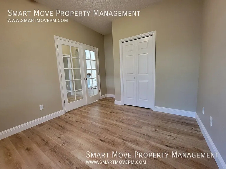 1096 N Glenabby Pl — Photo 13