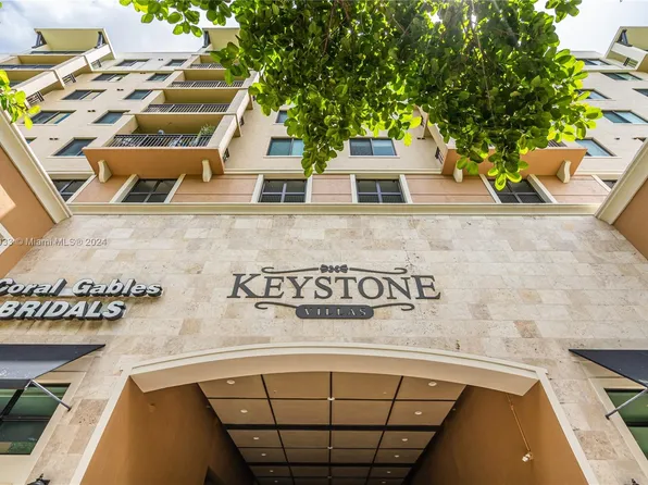 3530 SW 22nd St APT 909, Miami, FL 33145