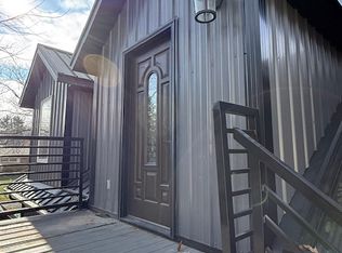 522 E Main St, Loudonville, OH 44842