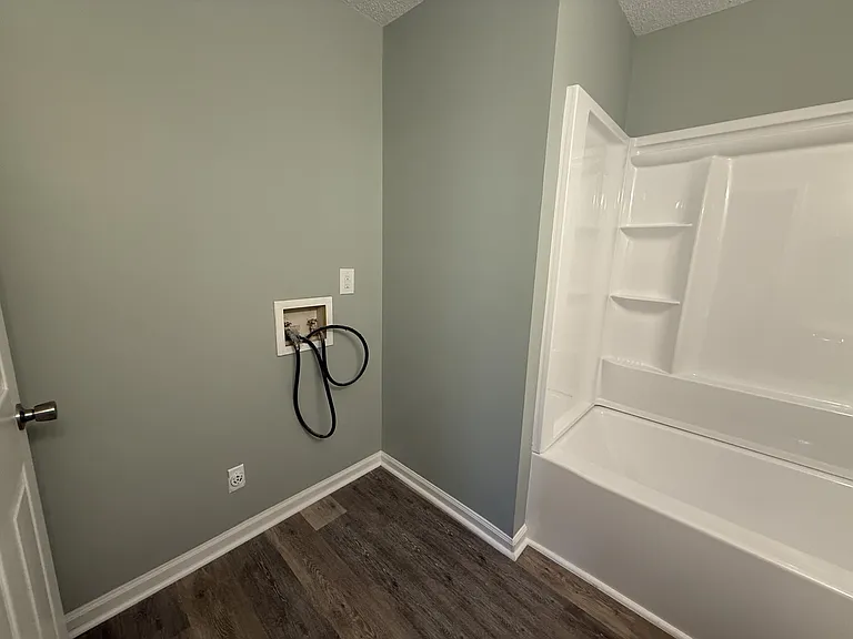 1725 Kathleen Dr #B — Photo 21